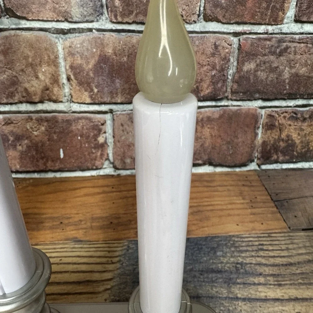 Carlon 3 Light Candle Silver Window Battery Flicker Triple Candelabra-‎ READ